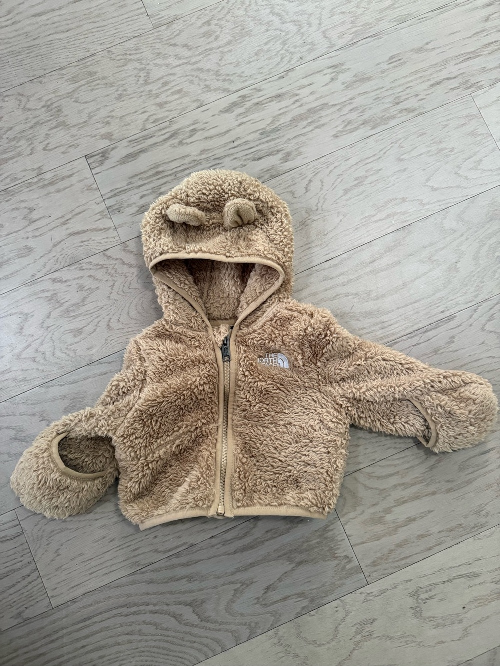 The North Face Infant Sherpa Hoodie in Light Beige